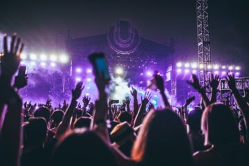 record label business make money from home