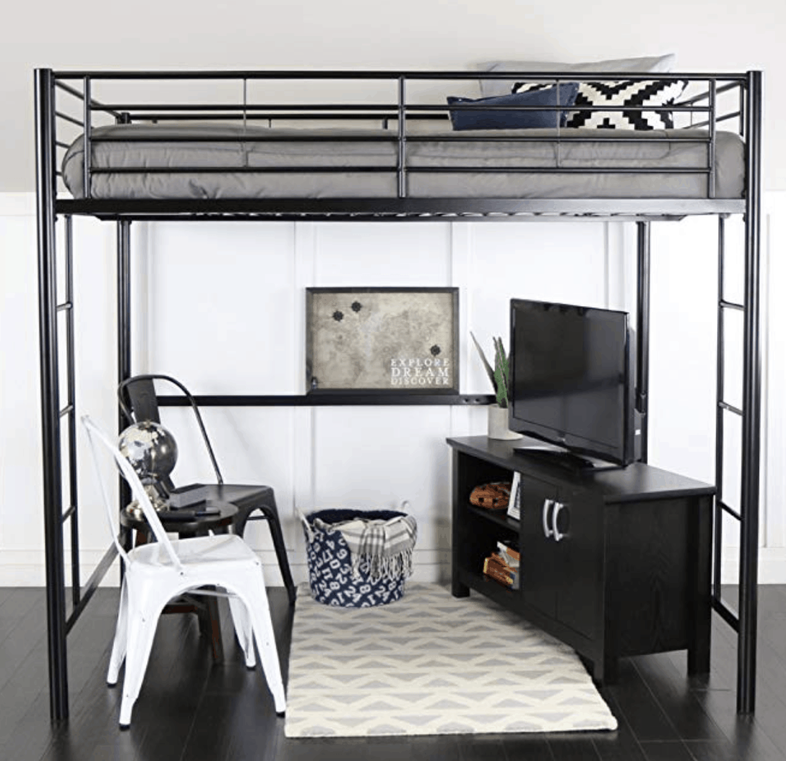 8 Best Storage Ideas for Small Spaces on a Budget!