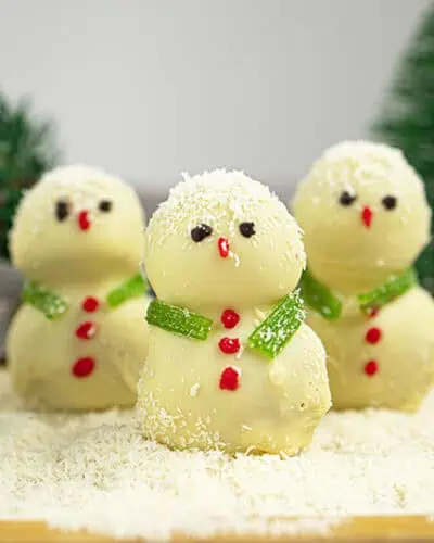 finished snowman treats