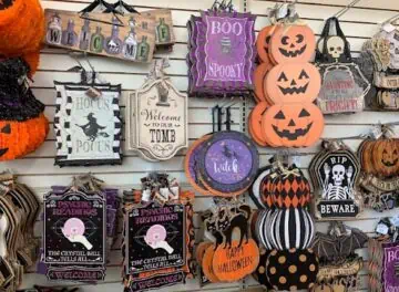 Dollar tree signs