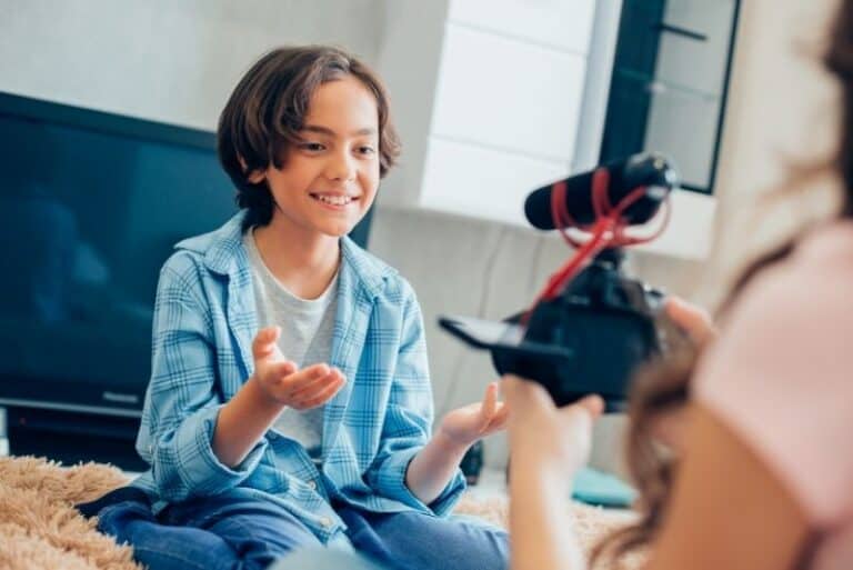 15 Age Appropriate Jobs For 10 Year Olds That Pay Good 15-age-appropriate-jobs-for-10-year-olds-that-pay-good