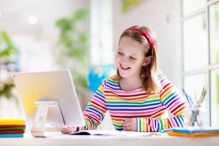 15 Age Appropriate Jobs for 10 Year Olds that Pay Good!