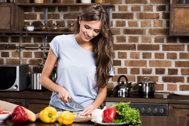 meal preparing